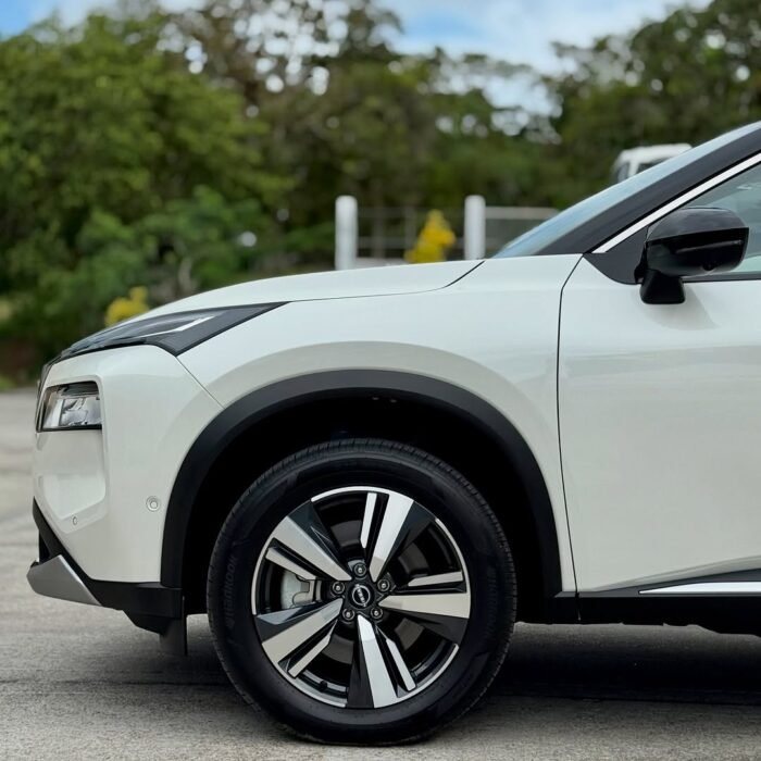 2024 Nissan X-Trail e-POWER Hybrid SUV - Image 8