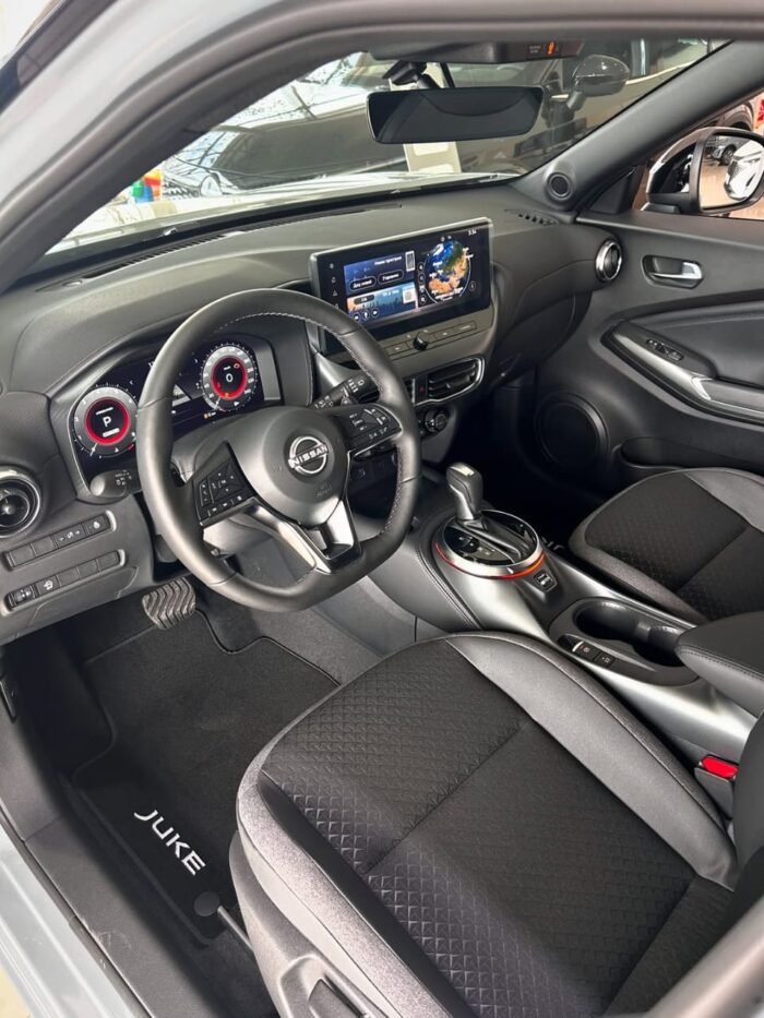 Nissan Juke 2025 N-Connecta - Image 3