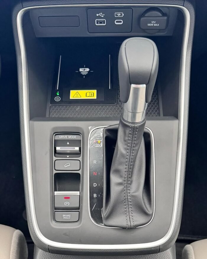 Buy 2024 Honda CR-V Hybrid - Image 4