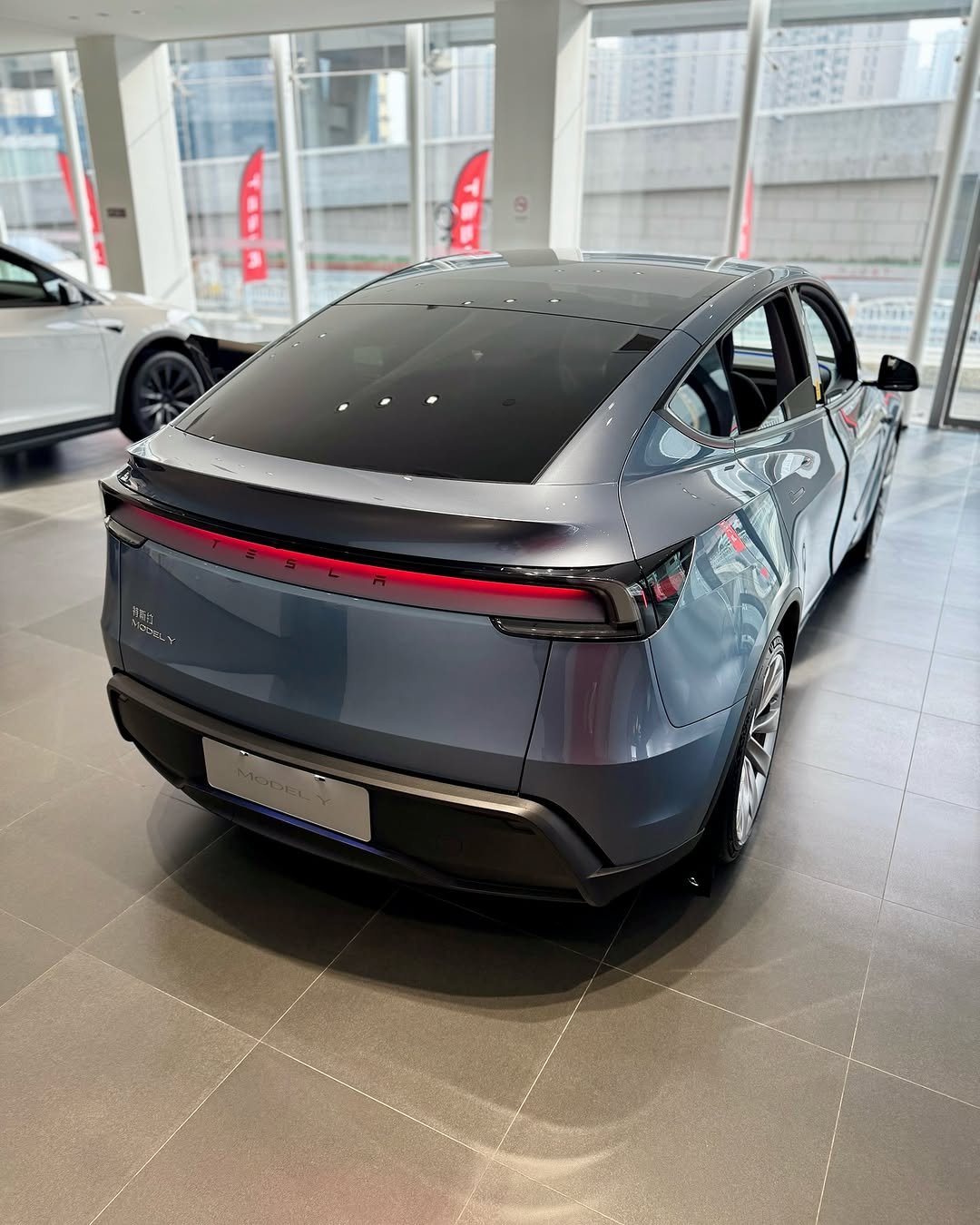 2025 Tesla Model Y for Sale - Image 13